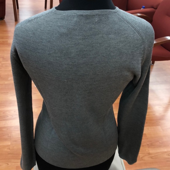 Women’s silk grey sweater - Picture 3 of 4